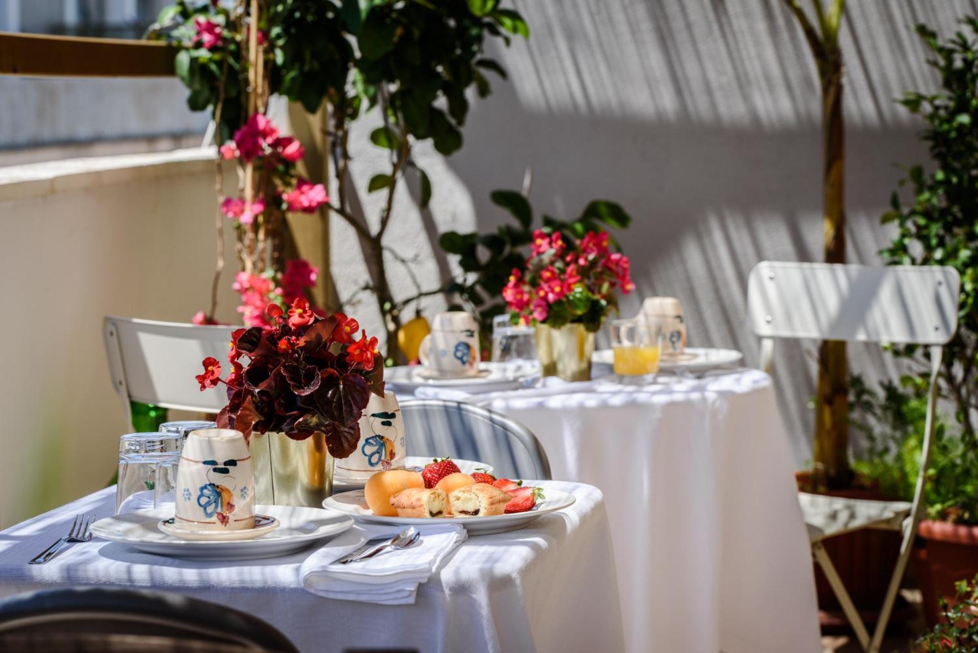 Luxattico Bed & Breakfast Lecce Buitenkant foto